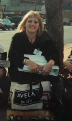 Heidi in Minneapolis in 1997 for her AVEDA audition. | Source: Heidi Downum