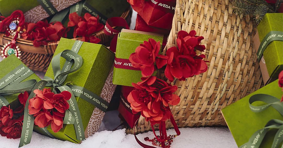 Stress-free holiday gifting for all the ladies in your life
